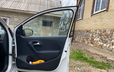 Volkswagen Polo VI (EU Market), 2019 год, 550 000 рублей, 26 фотография