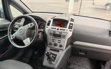 Opel Zafira B, 2010 год, 460 000 рублей, 8 фотография