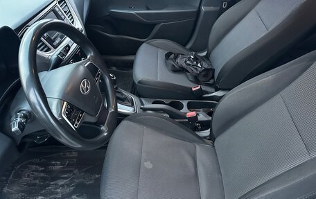 Hyundai Solaris II рестайлинг, 2020 год, 799 000 рублей, 11 фотография