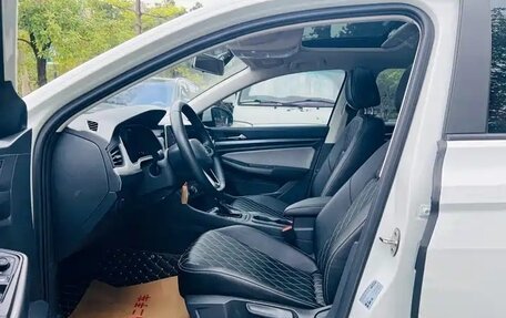 Volkswagen Bora, 2023 год, 1 900 000 рублей, 5 фотография