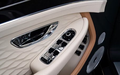 Bentley Continental GT, 2026 год, 49 000 000 рублей, 18 фотография