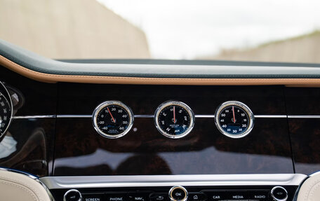 Bentley Continental GT, 2026 год, 49 000 000 рублей, 25 фотография