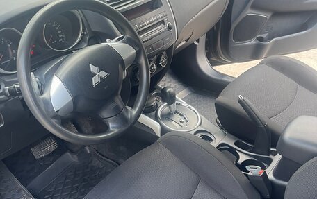 Mitsubishi ASX I рестайлинг, 2011 год, 880 000 рублей, 29 фотография