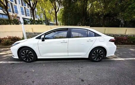 Toyota Corolla, 2026 год, 1 940 000 рублей, 4 фотография