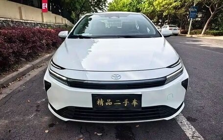 Toyota Corolla, 2026 год, 1 940 000 рублей, 2 фотография