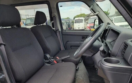 Daihatsu Hijet, 2023 год, 950 000 рублей, 5 фотография