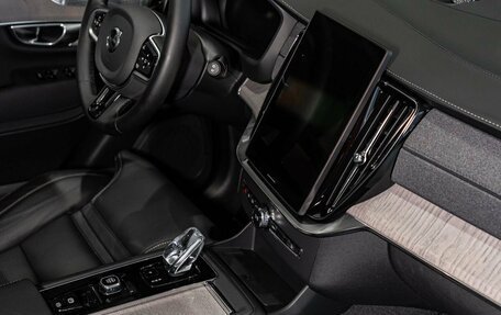 Volvo XC90 II рестайлинг, 2025 год, 14 000 000 рублей, 15 фотография