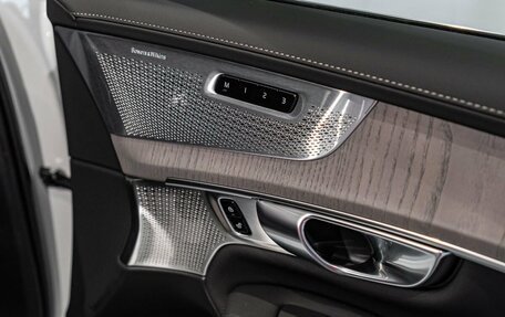 Volvo XC90 II рестайлинг, 2025 год, 14 000 000 рублей, 21 фотография