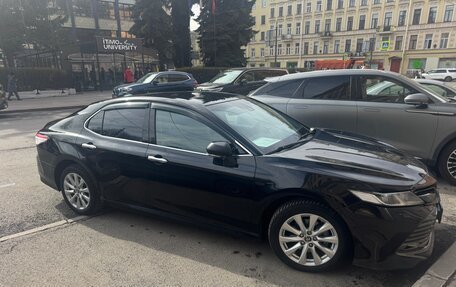 Toyota Camry, 2019 год, 2 400 000 рублей, 3 фотография