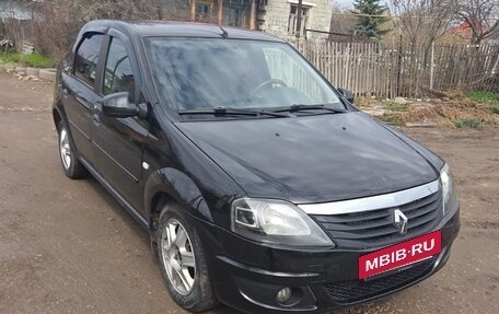 Renault Logan I, 2014 год, 500 000 рублей, 8 фотография