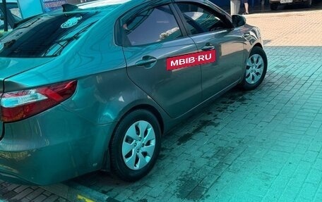 KIA Rio III рестайлинг, 2012 год, 550 000 рублей, 4 фотография