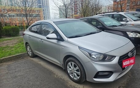 Hyundai Solaris II рестайлинг, 2017 год, 1 250 000 рублей, 3 фотография