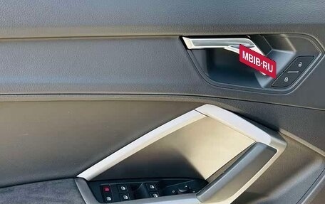 Audi Q3, 2021 год, 2 360 000 рублей, 10 фотография