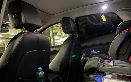Jaguar E-Pace, 2019 год, 2 450 000 рублей, 7 фотография