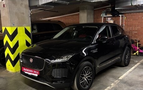 Jaguar E-Pace, 2019 год, 2 450 000 рублей, 3 фотография