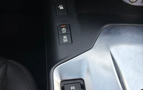 Jaguar E-Pace, 2019 год, 2 450 000 рублей, 15 фотография