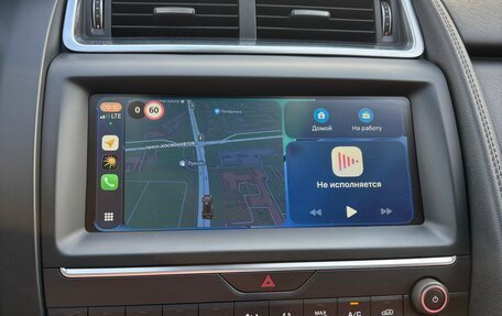 Jaguar E-Pace, 2019 год, 2 450 000 рублей, 16 фотография