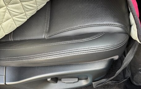 Jaguar E-Pace, 2019 год, 2 450 000 рублей, 24 фотография