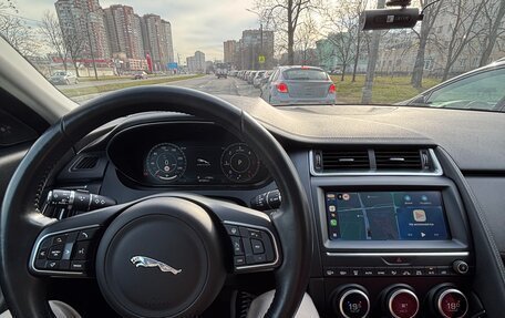 Jaguar E-Pace, 2019 год, 2 450 000 рублей, 32 фотография