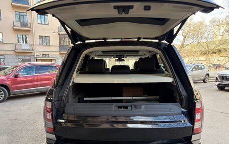 Land Rover Range Rover IV рестайлинг, 2016 год, 4 500 000 рублей, 16 фотография