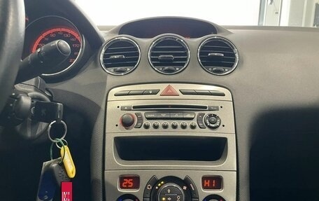 Peugeot 308 II, 2011 год, 620 000 рублей, 16 фотография