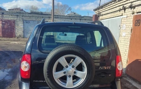Chevrolet Niva I рестайлинг, 2014 год, 600 000 рублей, 3 фотография