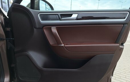 Volkswagen Touareg III, 2012 год, 1 450 000 рублей, 19 фотография