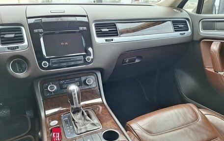 Volkswagen Touareg III, 2012 год, 1 450 000 рублей, 18 фотография