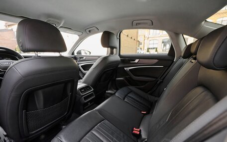Audi A6, 2021 год, 2 820 000 рублей, 11 фотография