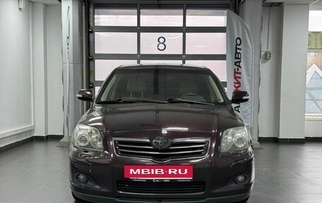 Toyota Avensis III рестайлинг, 2008 год, 749 000 рублей, 2 фотография