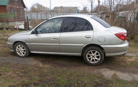 KIA Rio II, 2001 год, 225 000 рублей, 2 фотография