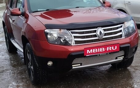 Renault Duster I рестайлинг, 2012 год, 830 000 рублей, 2 фотография