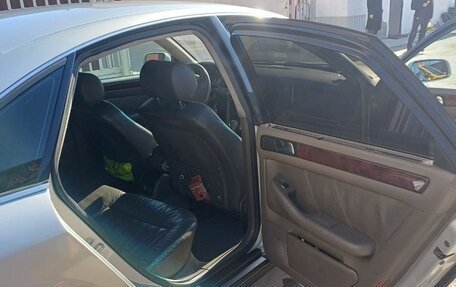 Audi A6, 2001 год, 350 000 рублей, 10 фотография