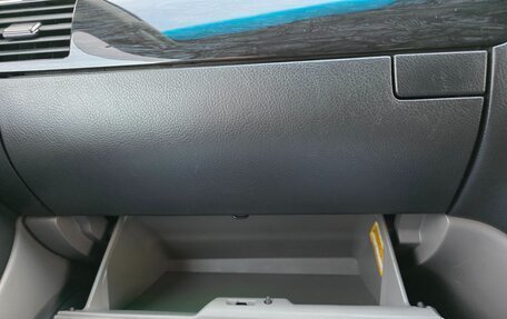 Toyota Alphard III, 2006 год, 2 000 000 рублей, 35 фотография