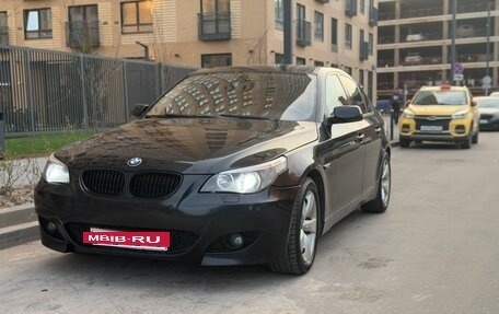 BMW 5 серия, 2004 год, 860 000 рублей, 2 фотография
