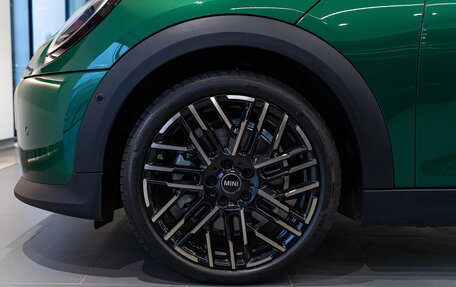 MINI Hatch, 2024 год, 5 430 000 рублей, 8 фотография