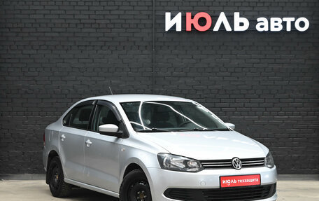 Volkswagen Polo VI (EU Market), 2013 год, 700 000 рублей, 4 фотография
