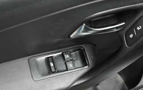 Volkswagen Polo VI (EU Market), 2013 год, 700 000 рублей, 14 фотография