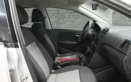 Volkswagen Polo VI (EU Market), 2013 год, 700 000 рублей, 11 фотография