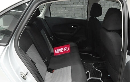 Volkswagen Polo VI (EU Market), 2013 год, 700 000 рублей, 12 фотография