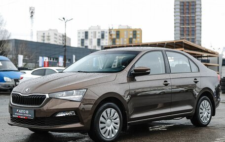 Skoda Rapid II, 2020 год, 1 699 000 рублей, 2 фотография