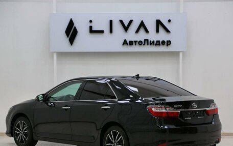 Toyota Camry, 2017 год, 2 045 000 рублей, 2 фотография