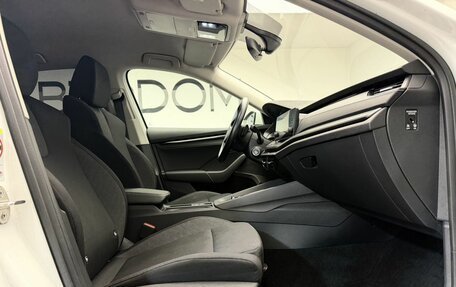 Skoda Octavia IV, 2021 год, 2 480 000 рублей, 13 фотография