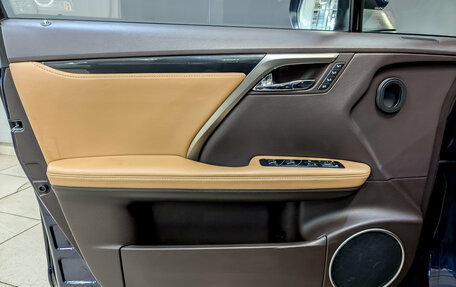 Lexus RX IV рестайлинг, 2017 год, 4 150 000 рублей, 19 фотография