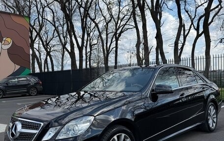 Mercedes-Benz E-Класс, 2011 год, 1 280 000 рублей, 1 фотография