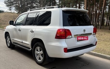 Toyota Land Cruiser 200, 2012 год, 2 950 000 рублей, 7 фотография