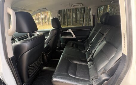 Toyota Land Cruiser 200, 2012 год, 2 950 000 рублей, 11 фотография