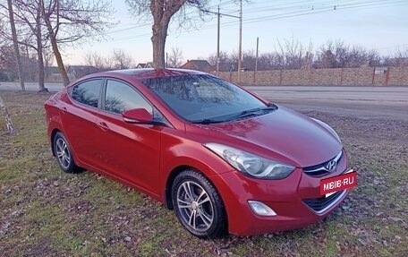 Hyundai Elantra V, 2012 год, 950 000 рублей, 2 фотография