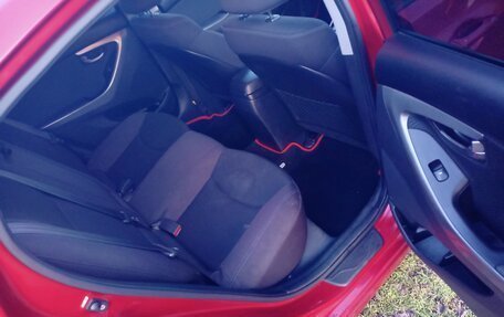 Hyundai Elantra V, 2012 год, 950 000 рублей, 9 фотография