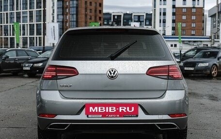 Volkswagen Golf VII, 2018 год, 1 949 000 рублей, 6 фотография